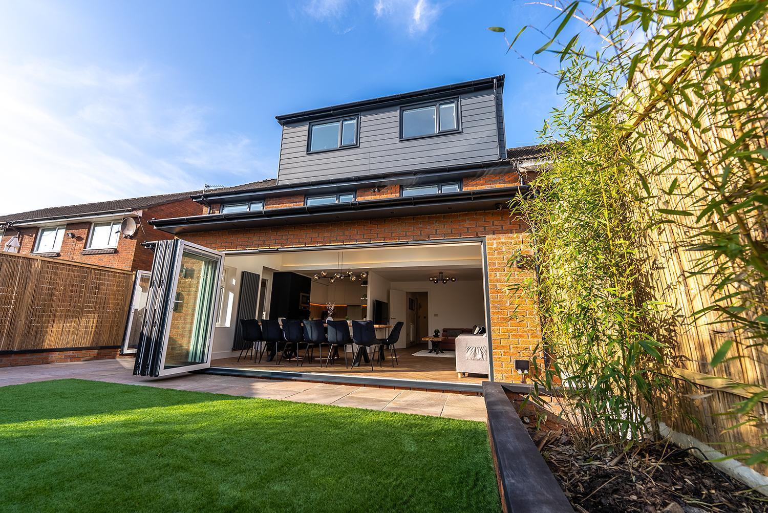 Luxury 8 Bed Home Manchester — Photos 1